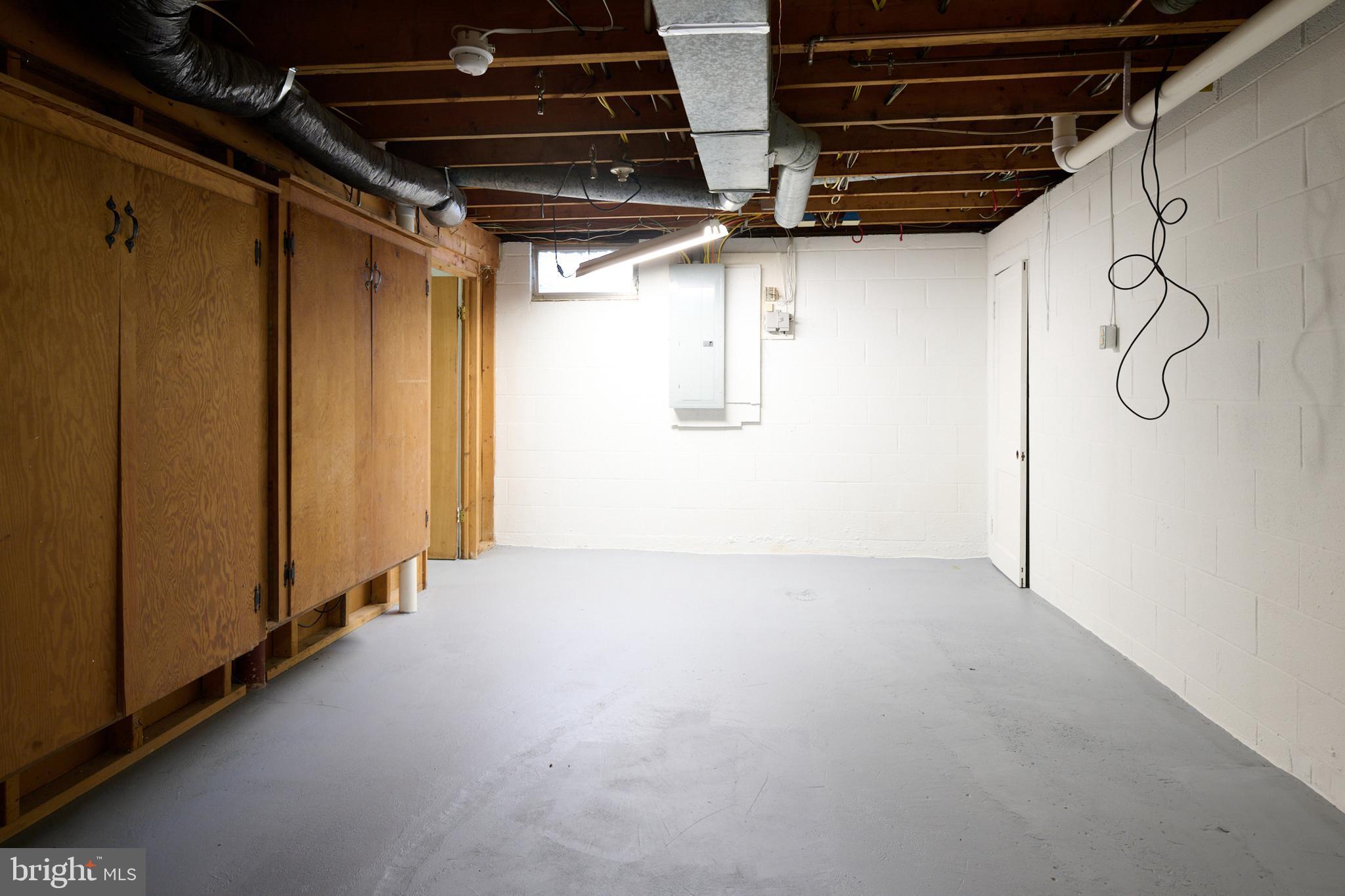 THE HILL - Residential