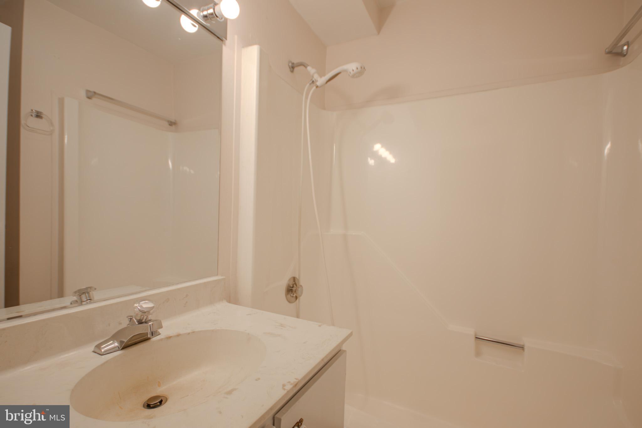 CANAL WOODS CM - Residential