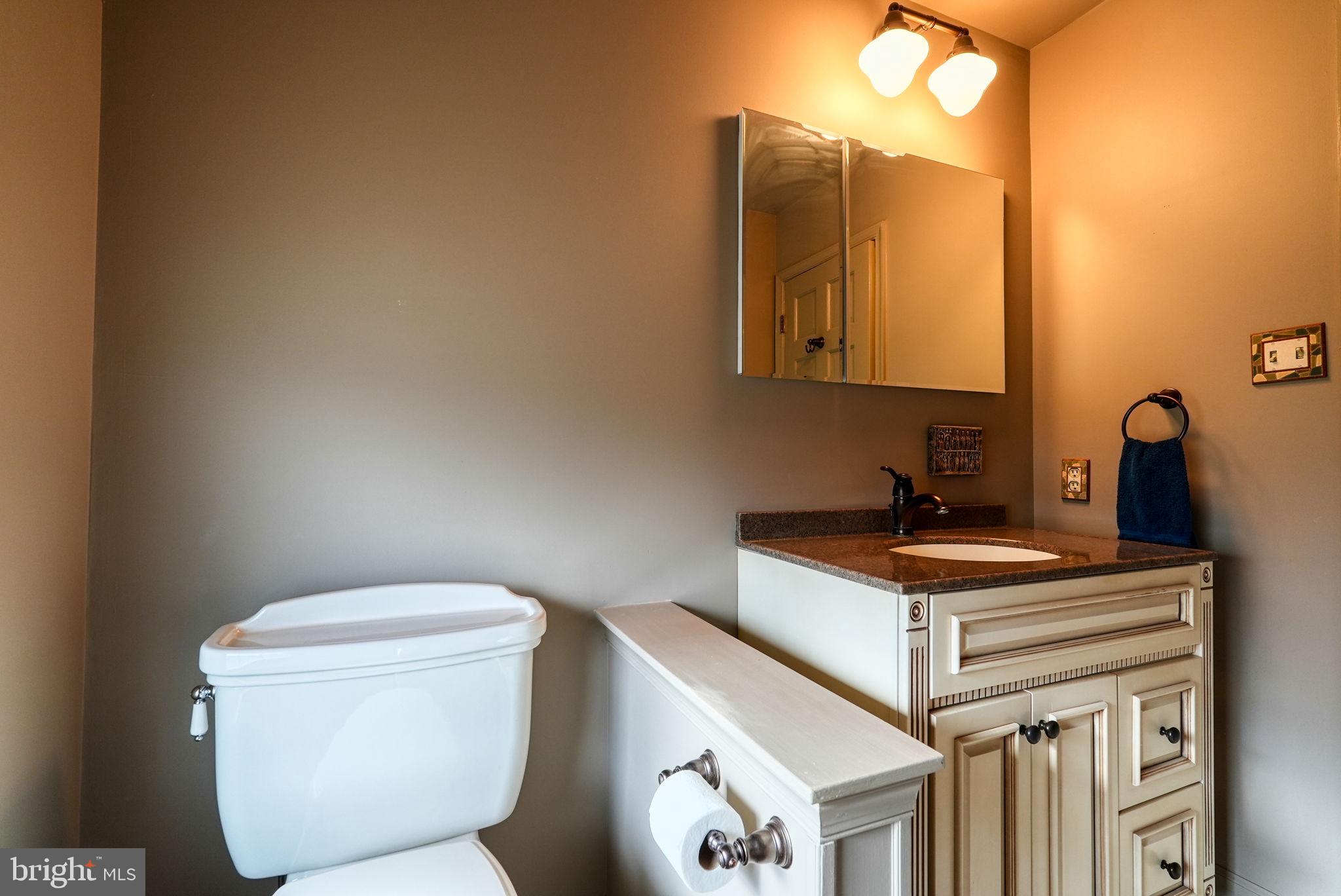 COUNTRY GREENE - Residential