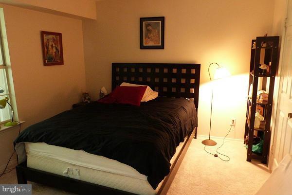 POINTE AT PARK CENTER - Residential