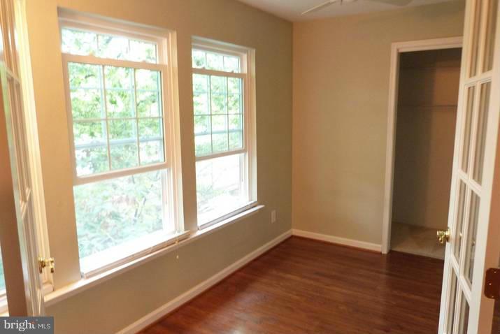 POINTE AT PARK CENTER - Residential