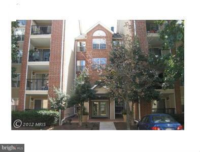 POINTE AT PARK CENTER - Residential