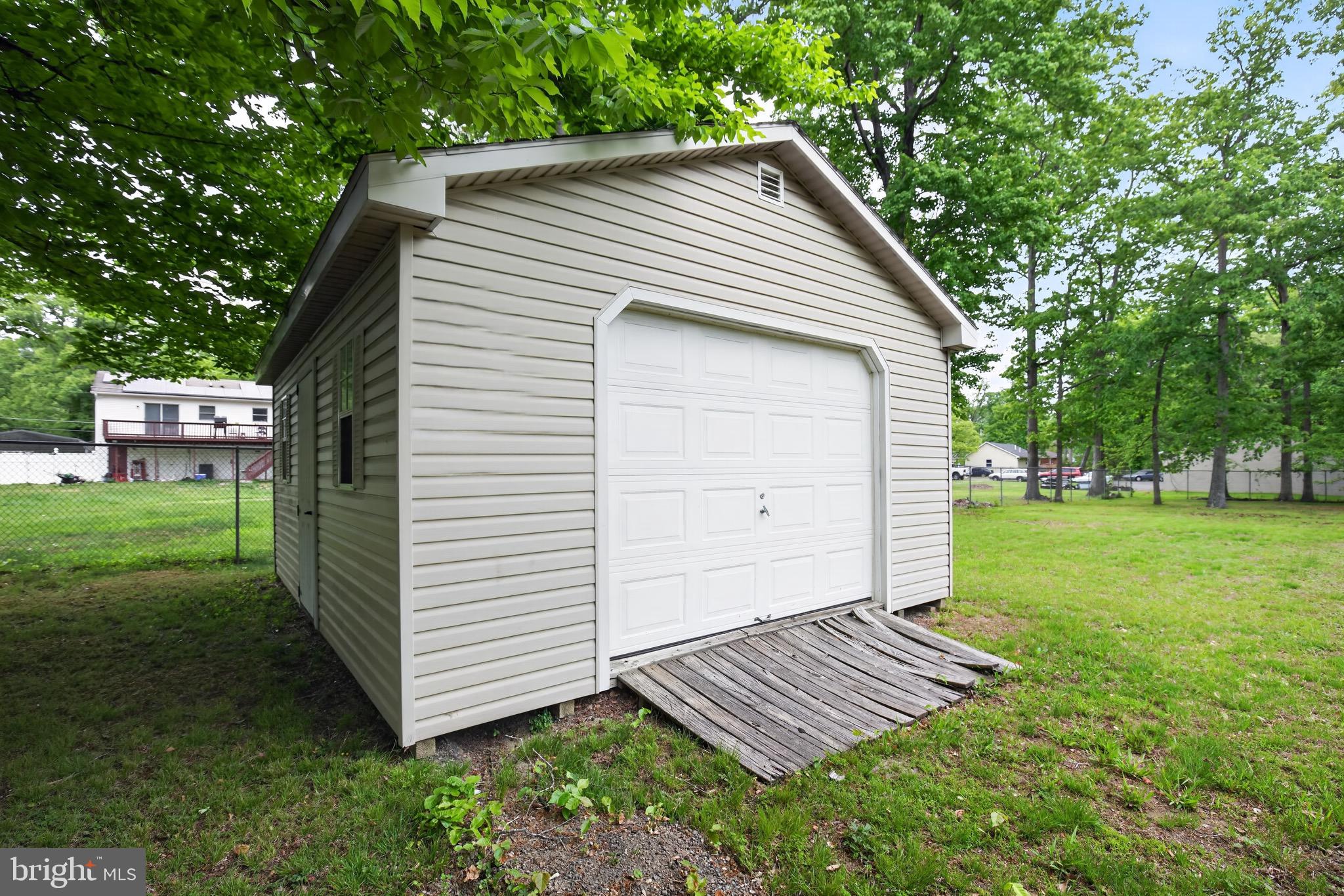 ACCOKEEK GROVES - Residential