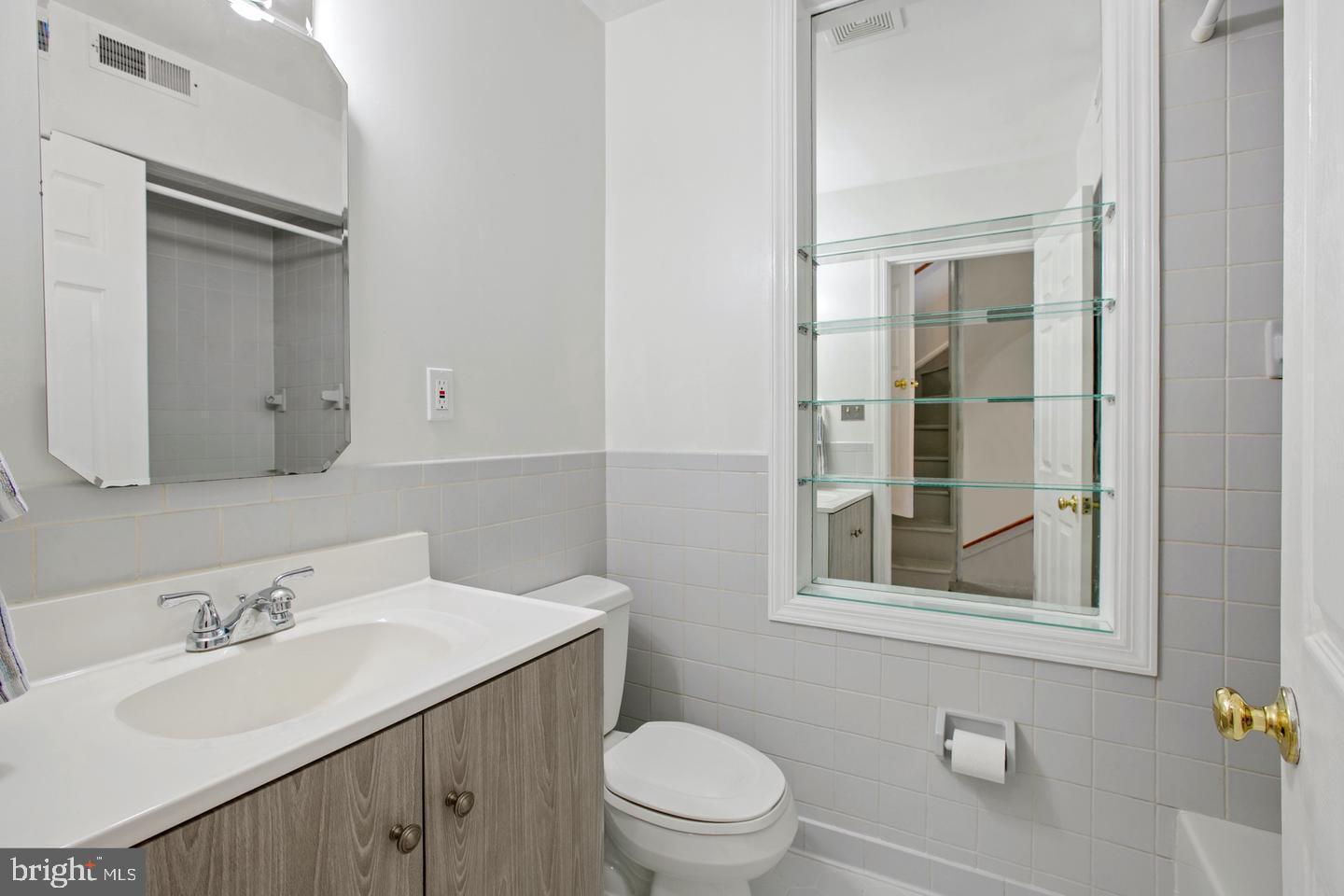 FEDERAL HILL HISTORIC DISTRICT - Residential Lease