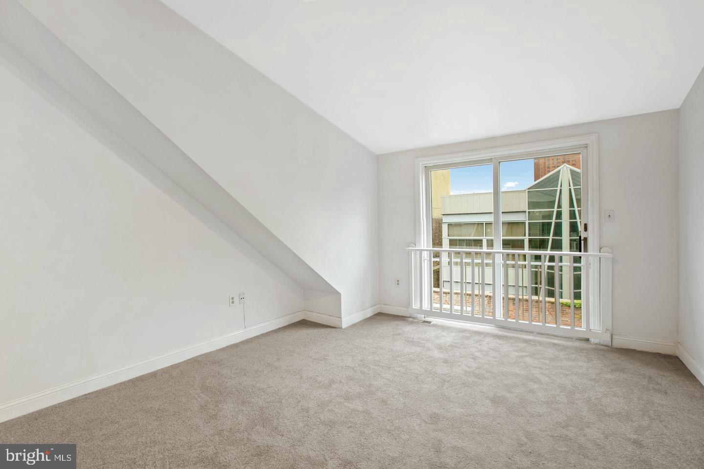 FEDERAL HILL HISTORIC DISTRICT - Residential Lease