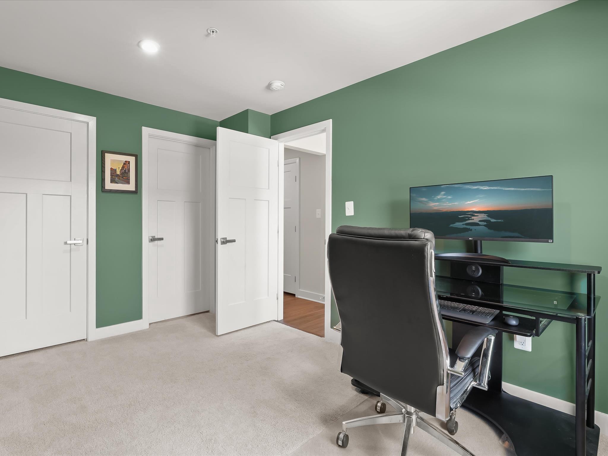GREENLEIGH AT CROSSROADS - Residential
