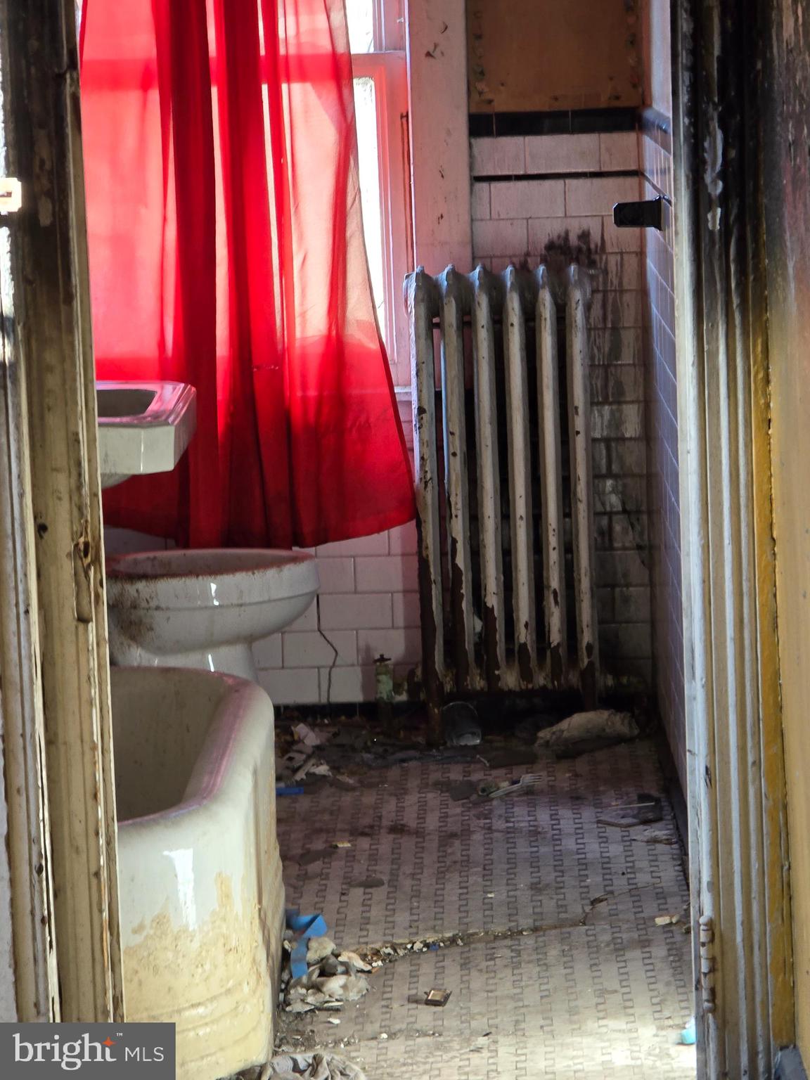 BALTIMORE HIGHLANDS - Residential