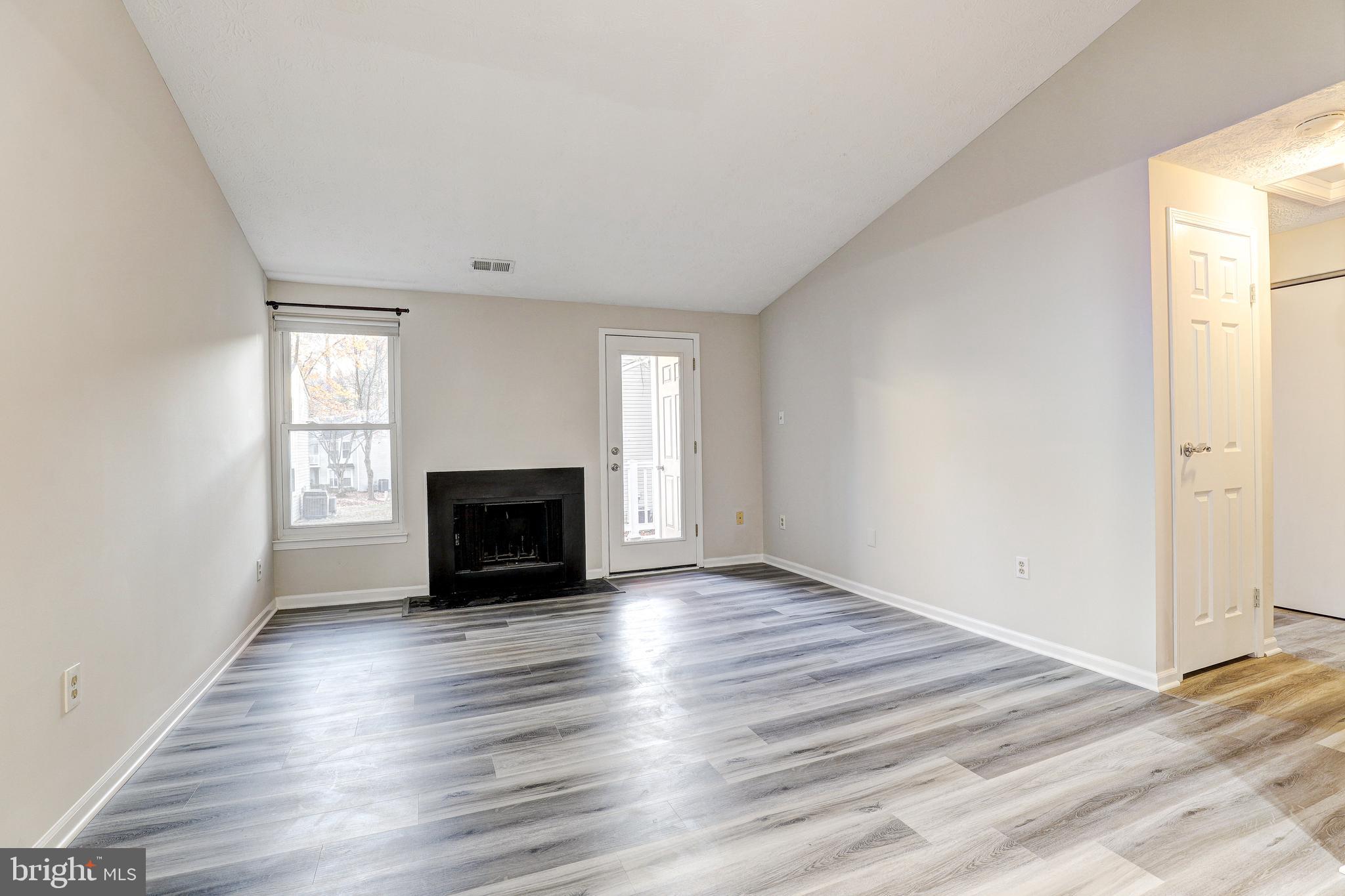 5920 WATCH CHAIN WAY 5-106