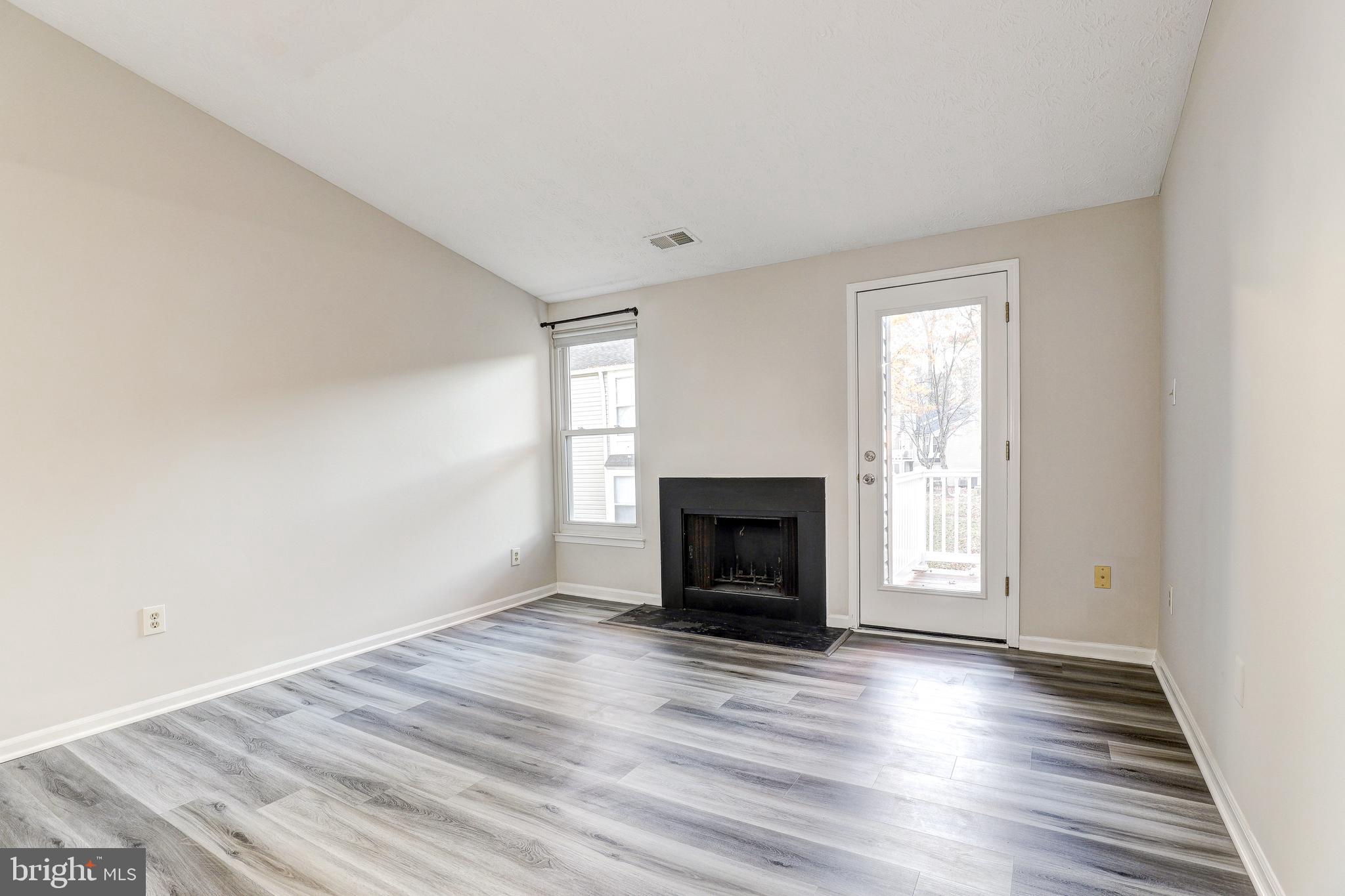 5920 WATCH CHAIN WAY 5-106