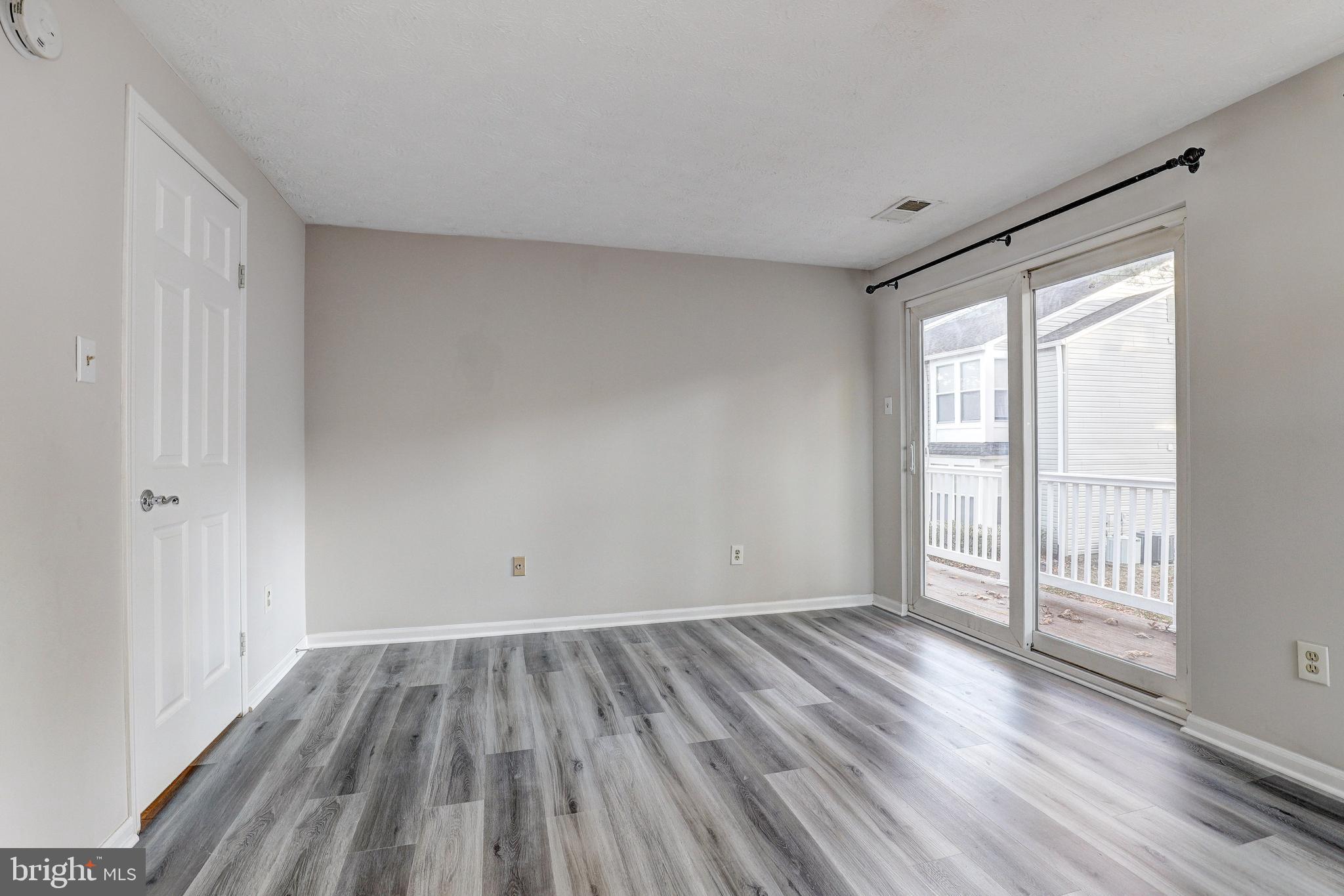 HICKORY RIDGE - Residential