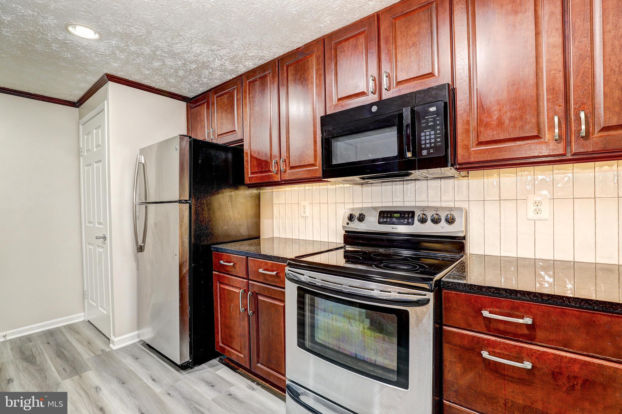 HICKORY RIDGE - Residential