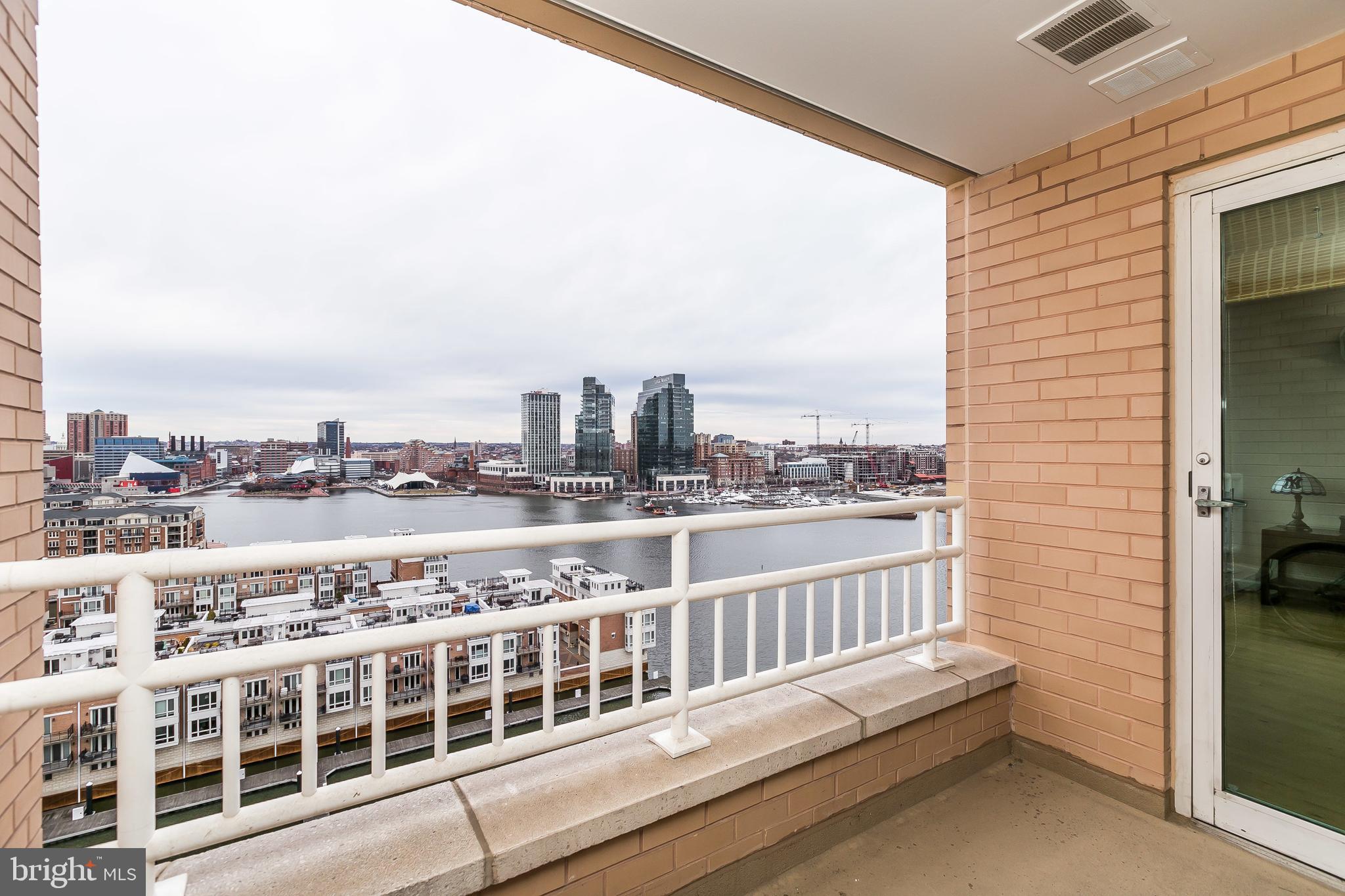 HARBORVIEW - Residential Lease