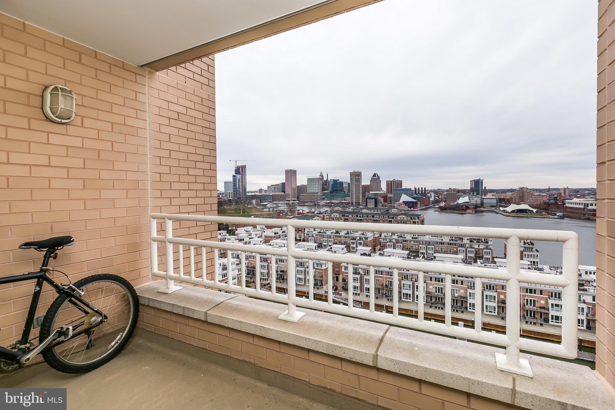 HARBORVIEW - Residential Lease