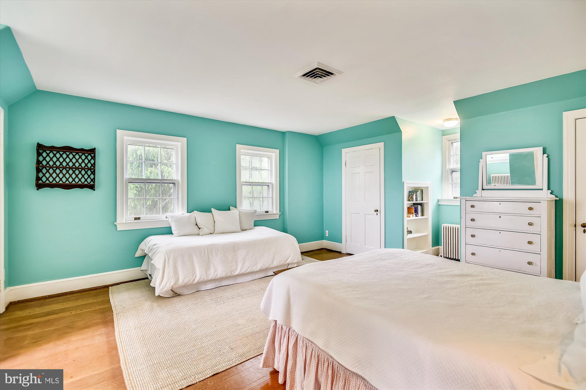 ROSEMONT - Residential