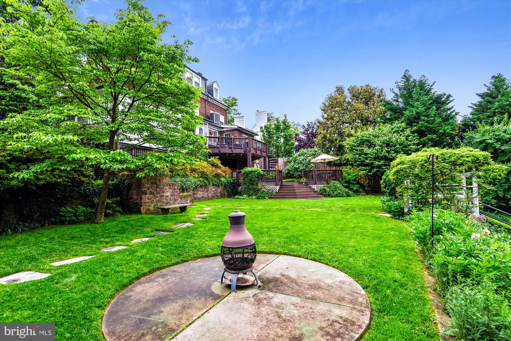 ROSEMONT - Residential