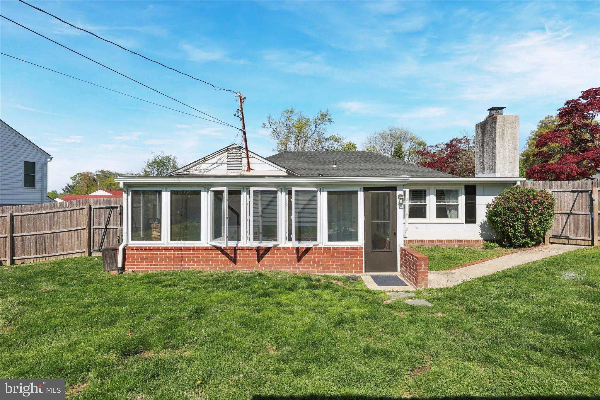 PLYMOUTH VALLEY - Residential