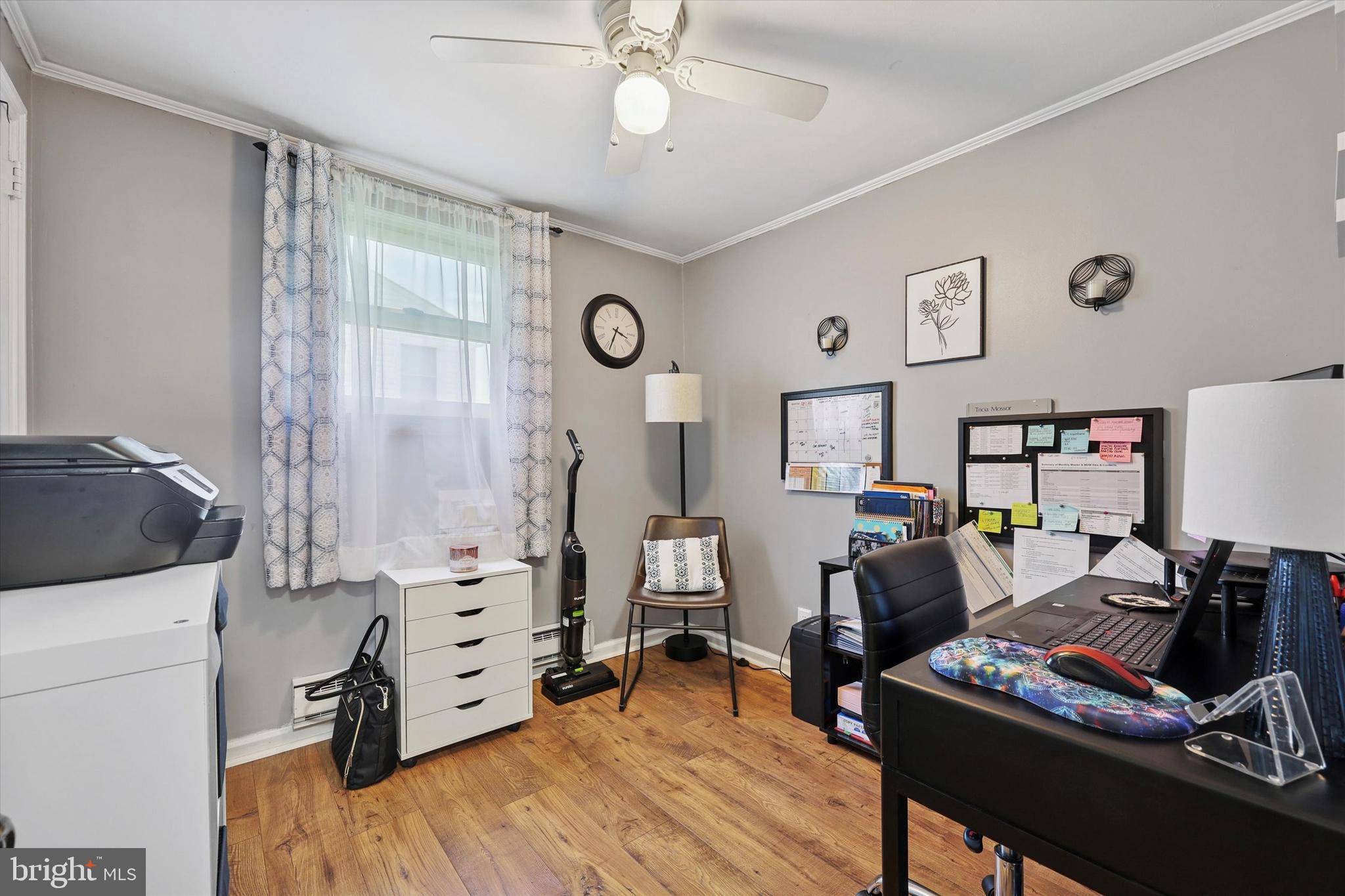 PLYMOUTH VALLEY - Residential