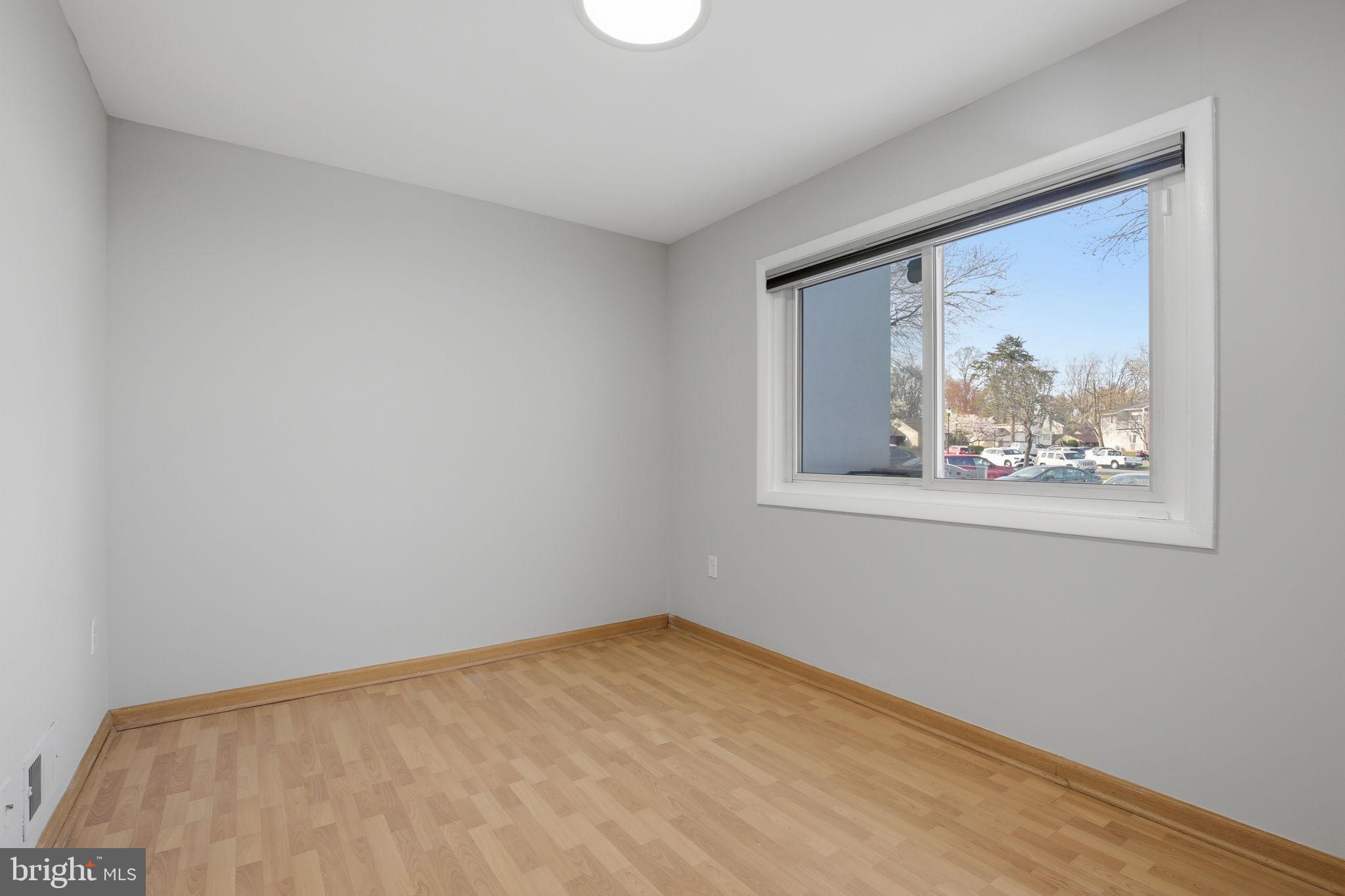 SUGARLAND RUN - Residential