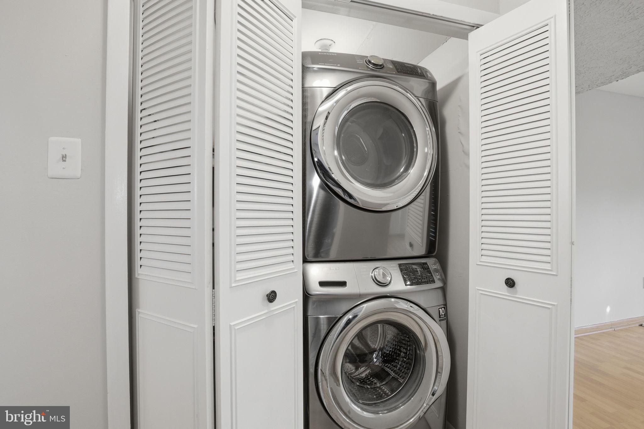 SUGARLAND RUN - Residential