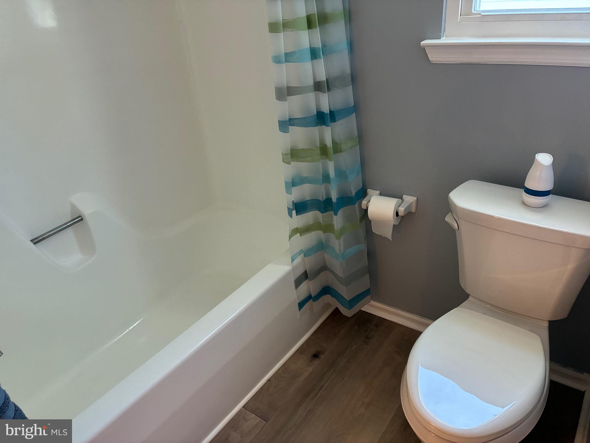 BUSTLETON - Residential