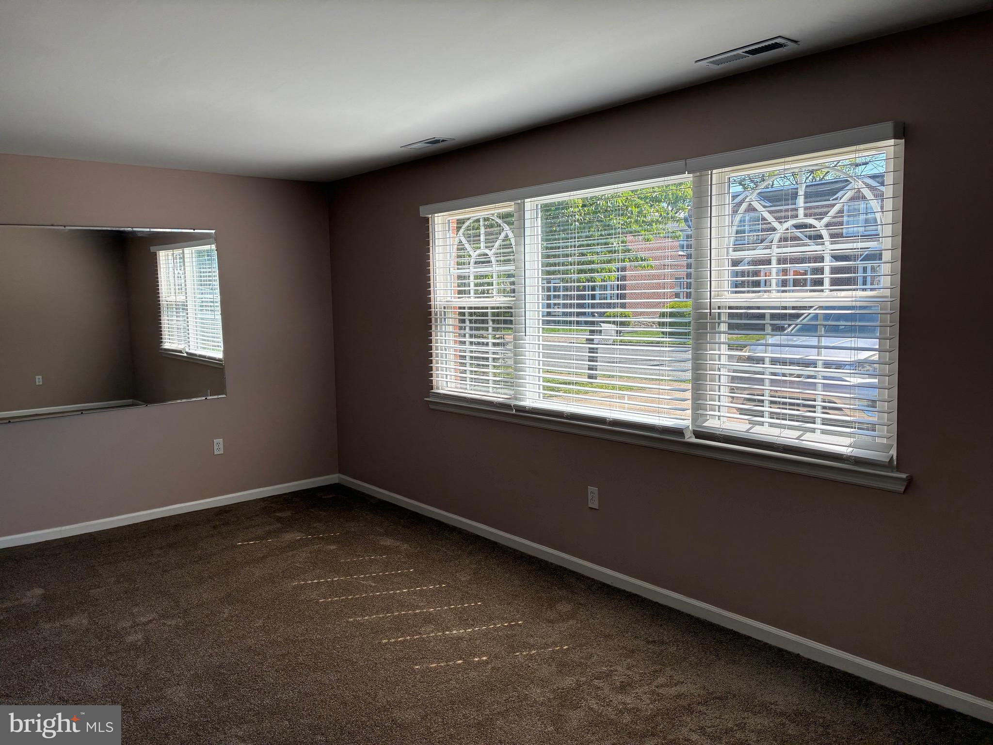 BUSTLETON - Residential