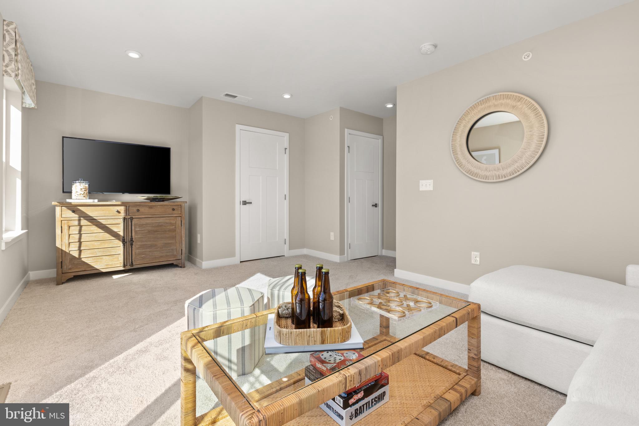 BAYSIDE - Residential