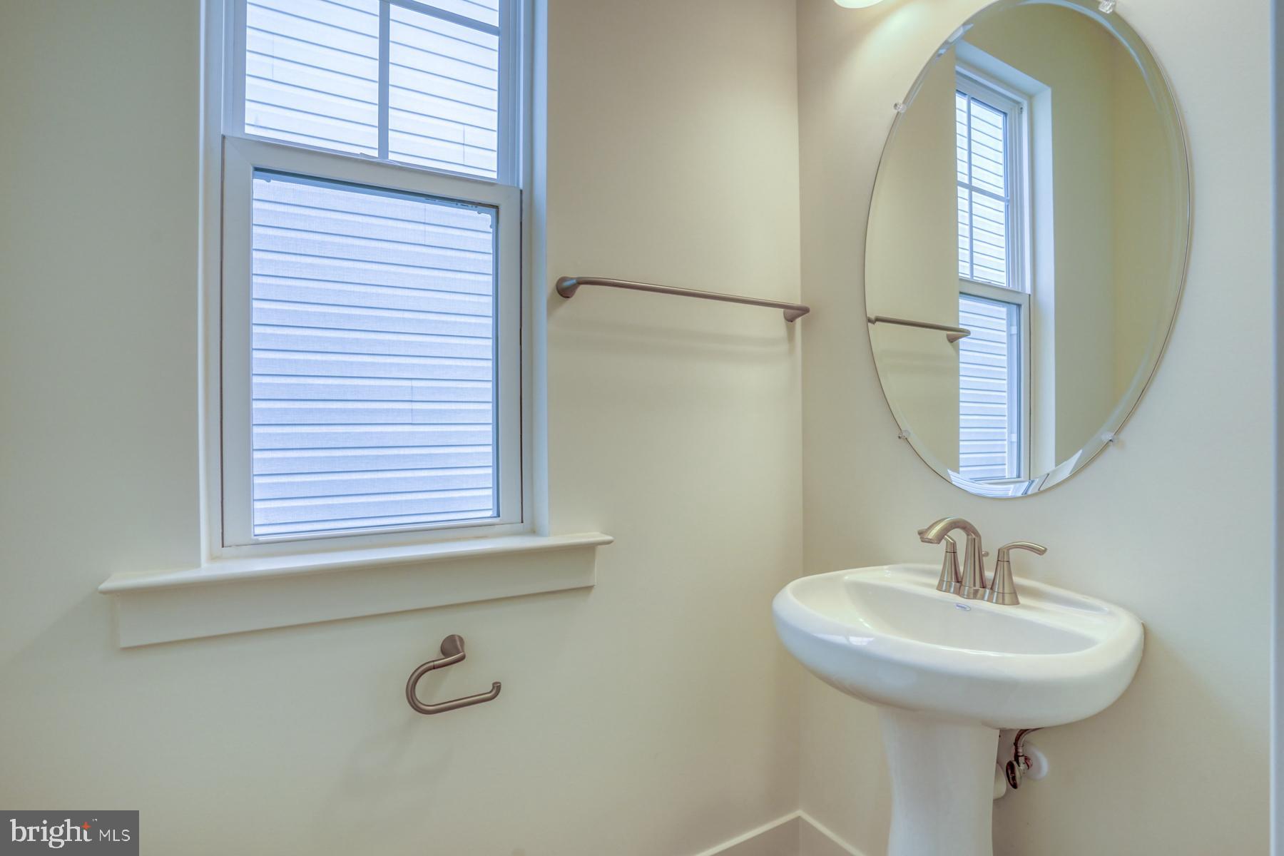 OYSTER HOUSE VILLAGE - Residential