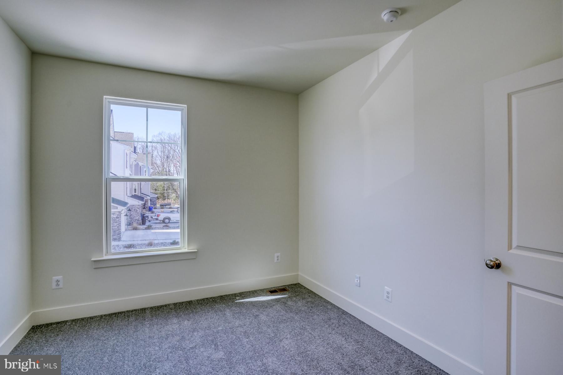 OYSTER HOUSE VILLAGE - Residential