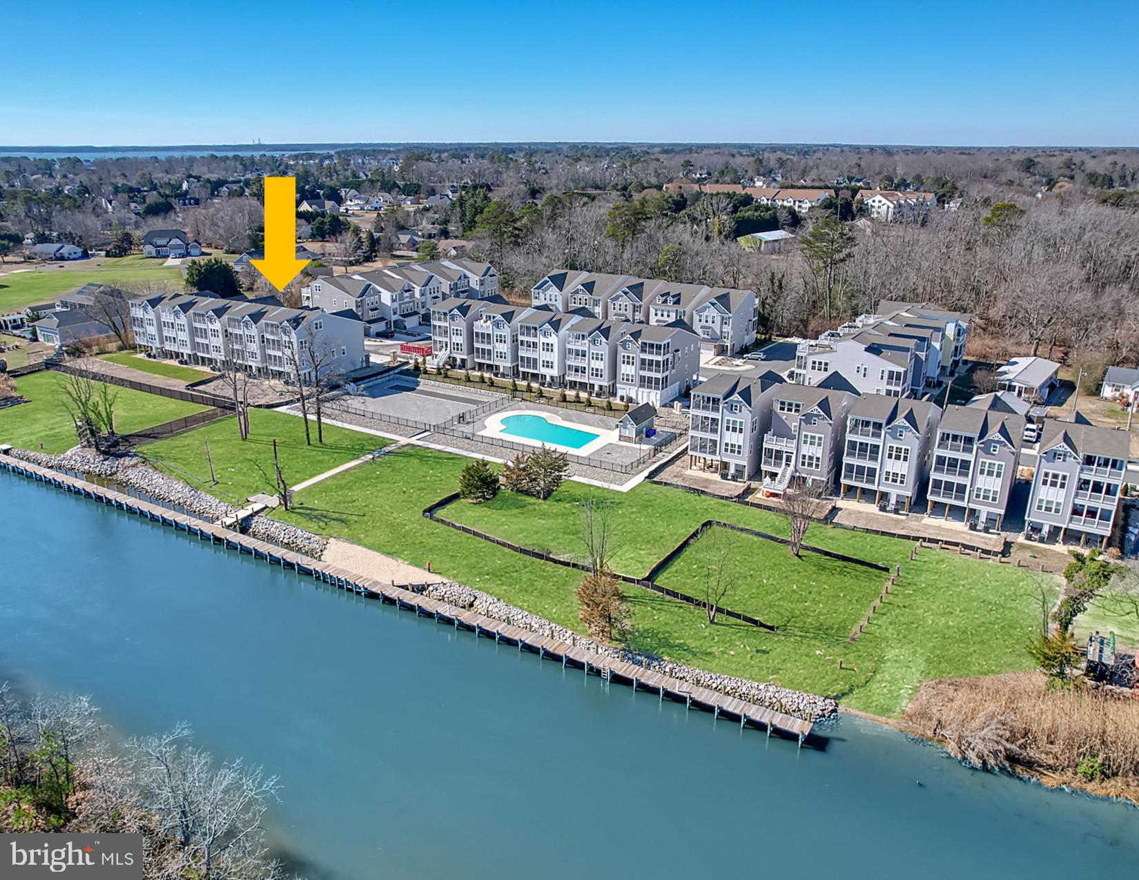 OYSTER HOUSE VILLAGE - Residential