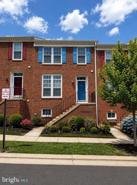 Photo of 42920 Needham Way, ASHBURN, VA 20147 (MLS # VALO2128962)