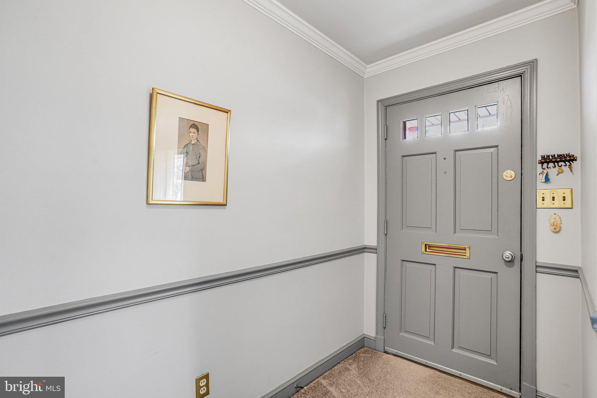 2118 N HUNTINGTON STREET