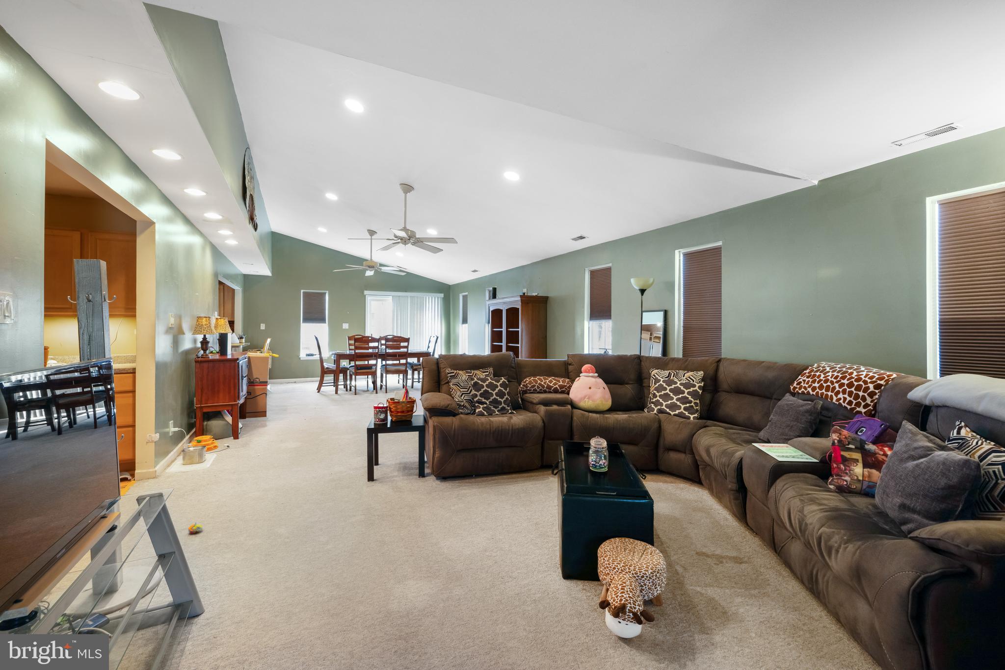 14 SUMTER COURT