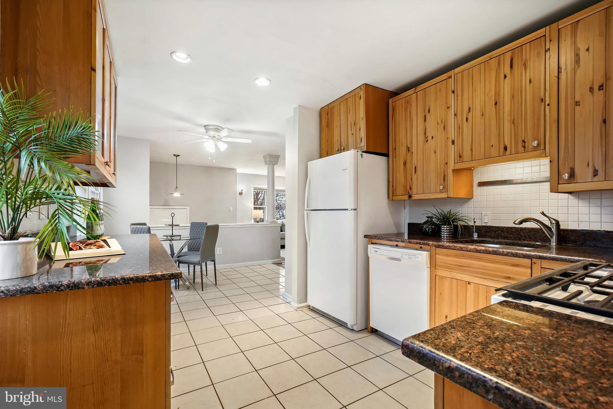 HUNGERFORD - Residential