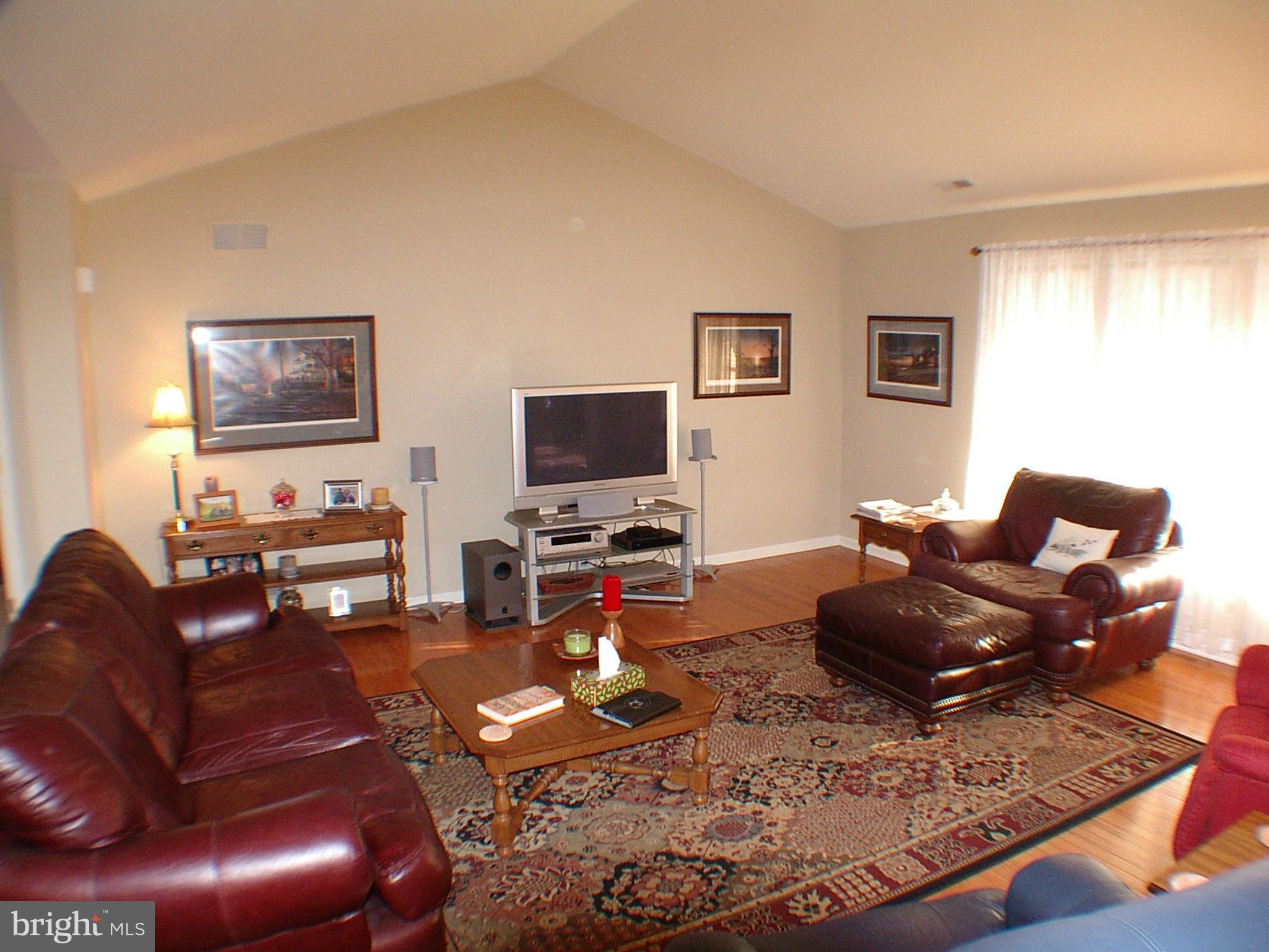 HAMMONDS MILL - Residential