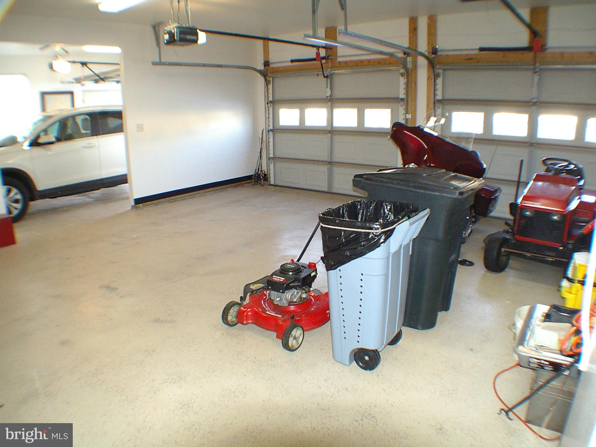 HAMMONDS MILL - Residential