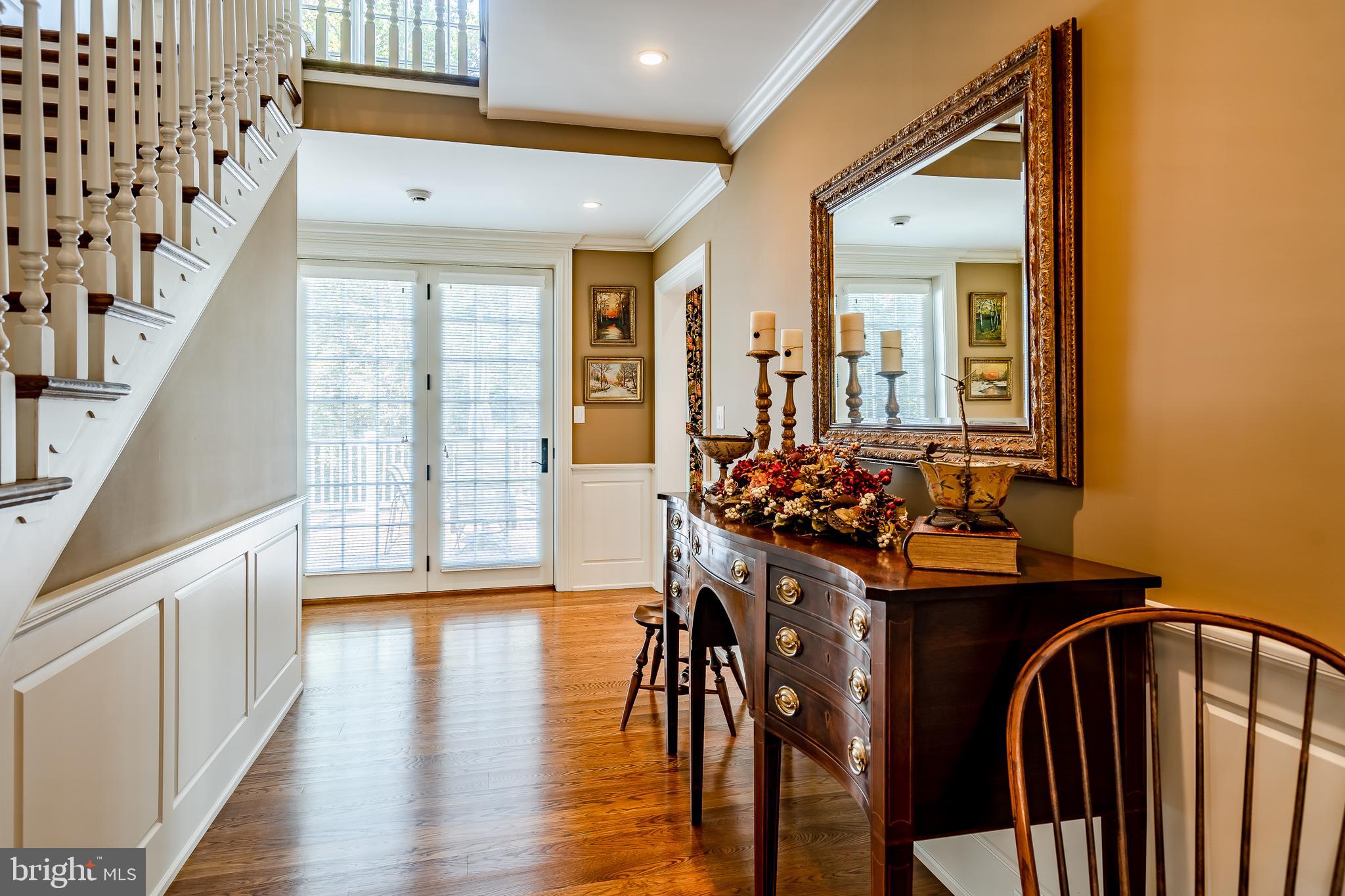 DEER POINTE - Residential