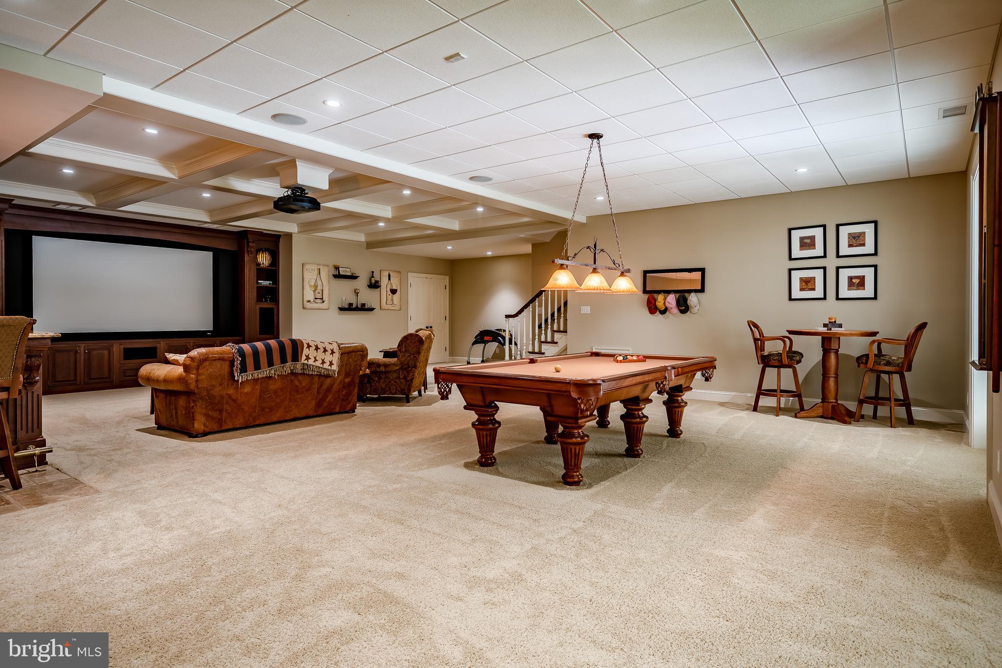 DEER POINTE - Residential