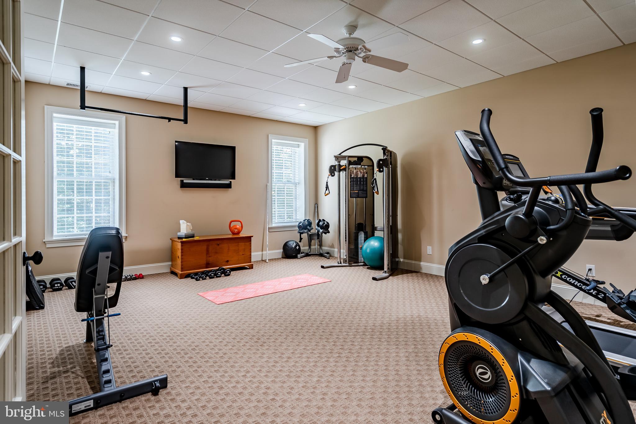 DEER POINTE - Residential