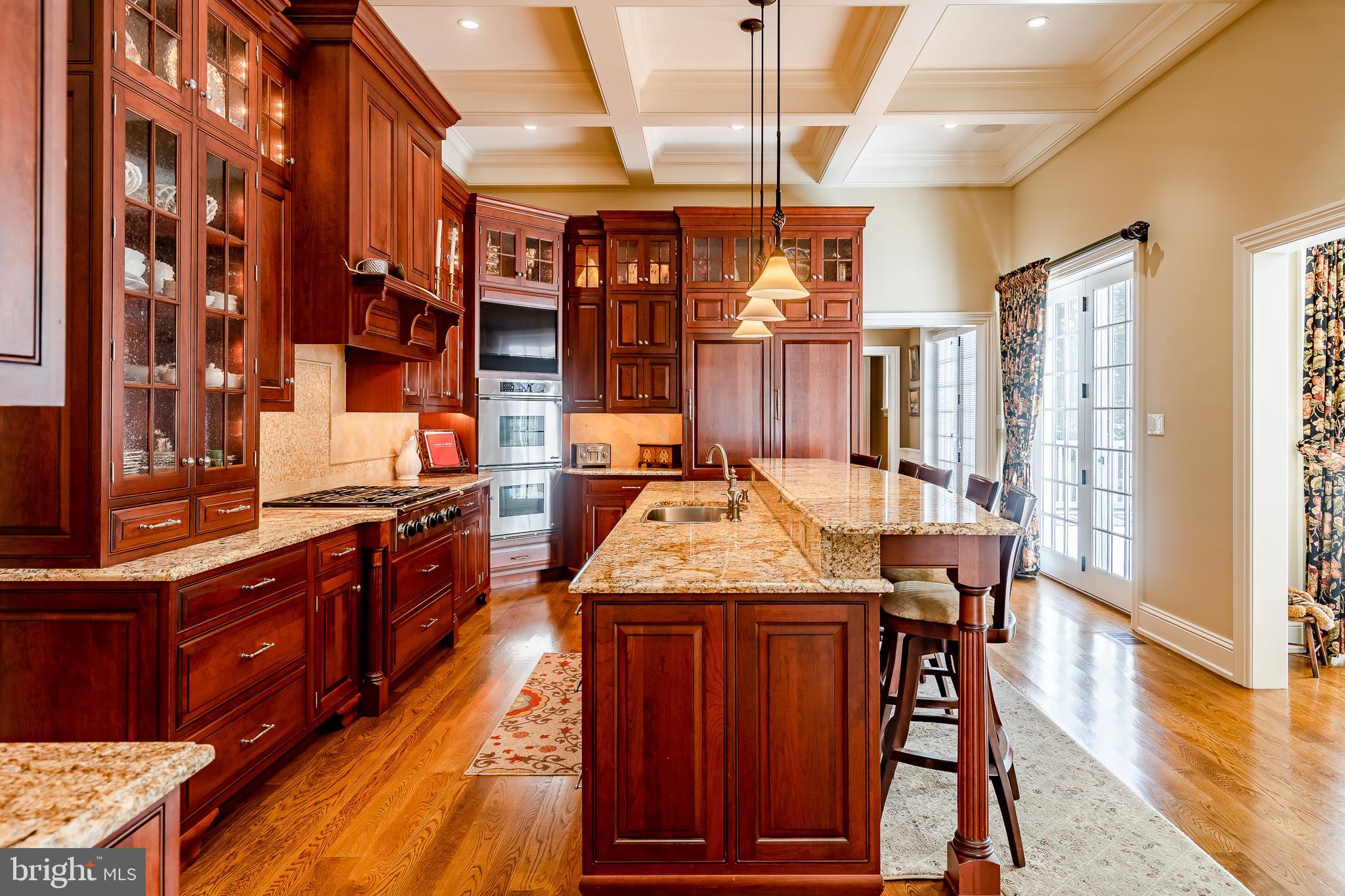 DEER POINTE - Residential