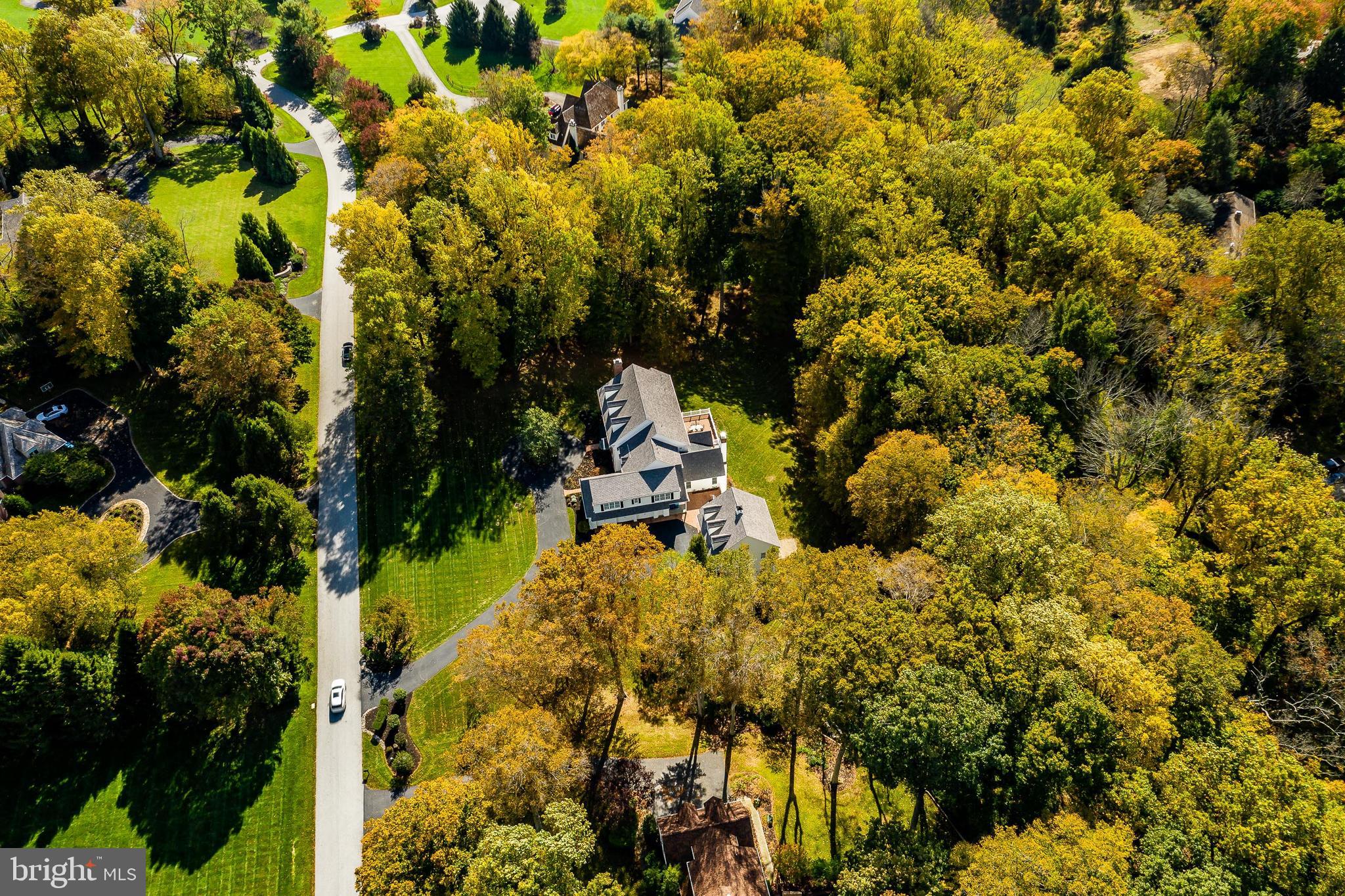 DEER POINTE - Residential