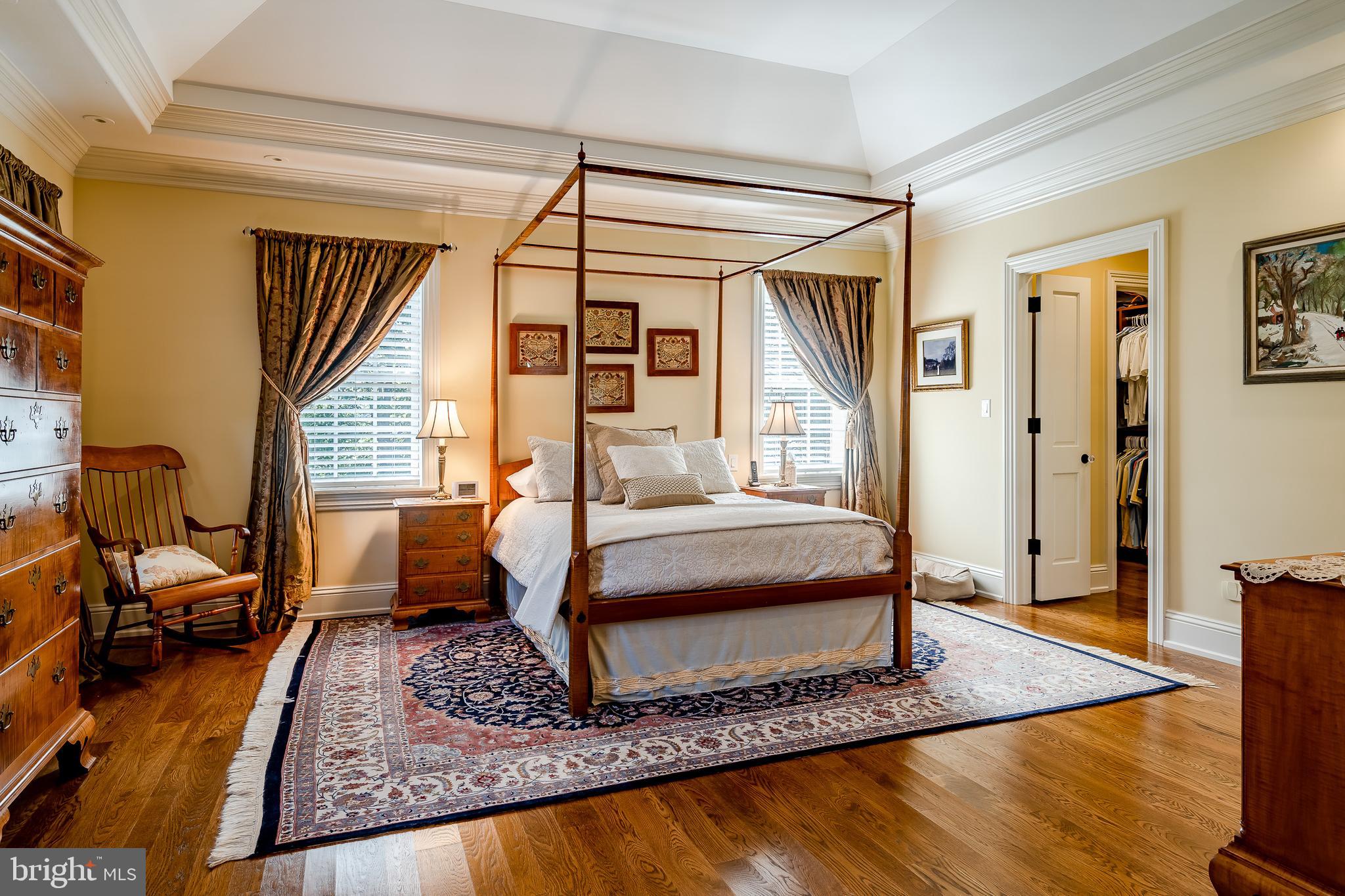 DEER POINTE - Residential