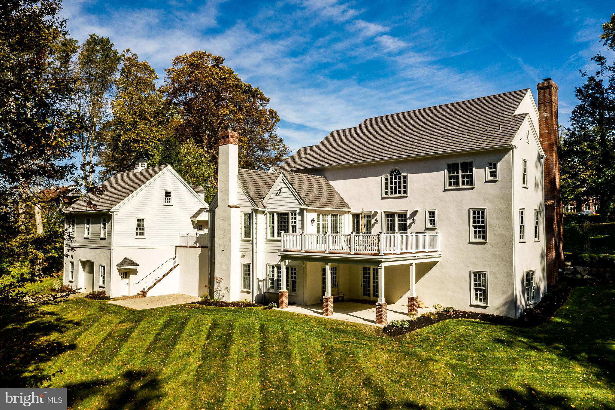 DEER POINTE - Residential