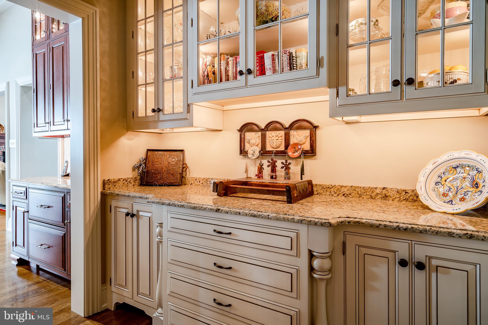 DEER POINTE - Residential