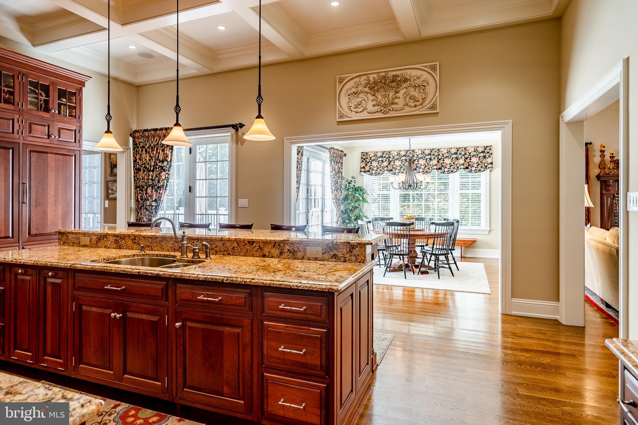 DEER POINTE - Residential