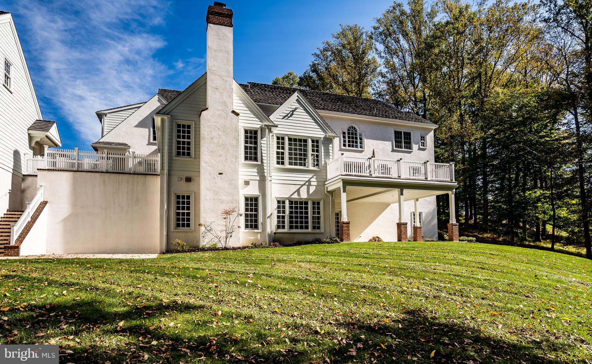 DEER POINTE - Residential