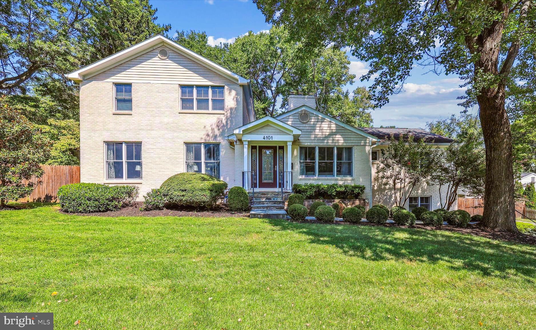 CHEVY CHASE TERRACE - Residential