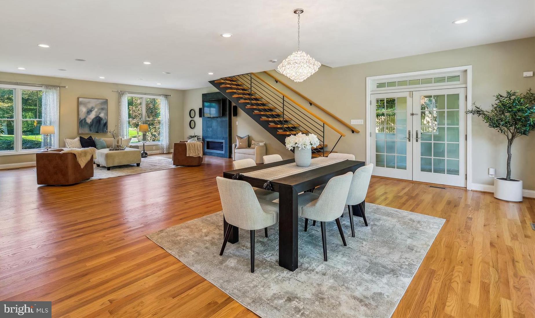 CHEVY CHASE TERRACE - Residential