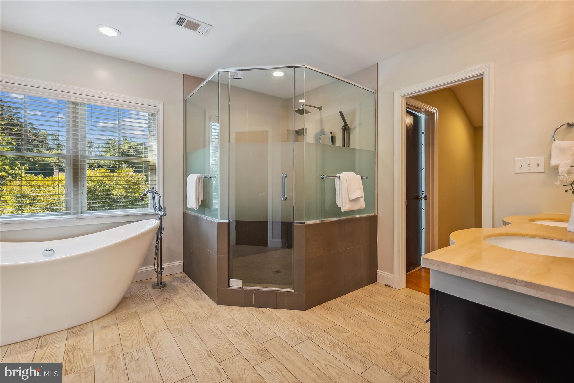 CHEVY CHASE TERRACE - Residential