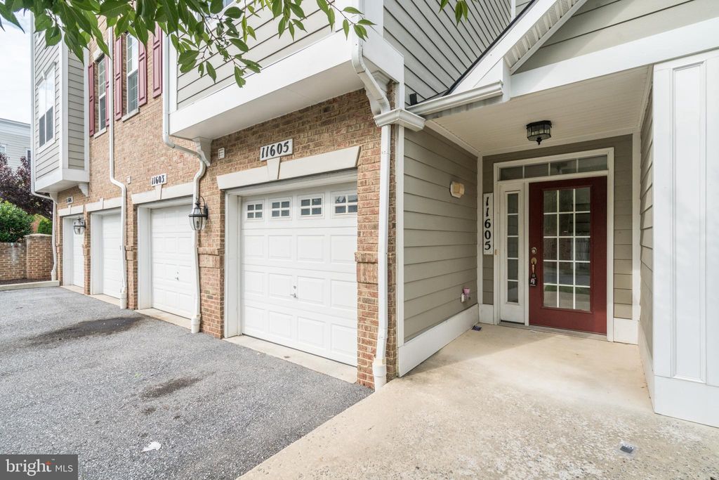 Photo of 11605 Georgia Avenue #11605, SILVER SPRING, MD 20902 (MLS # MDMC2203866)