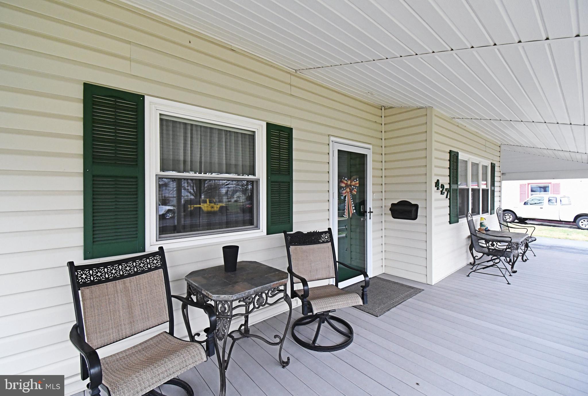 COLONIAL VIL - Residential